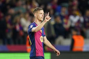 必赢官网下载-阿斯报：新赛季5场4次替补无进球，奥尔莫急需用表现夺回信任