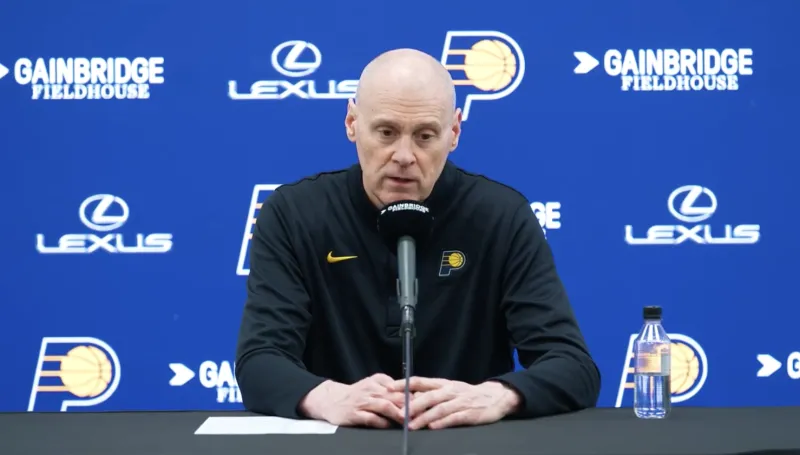 必赢-卡莱尔采访全文:大量失误阻碍了进攻节奏,阵地战频频丢球